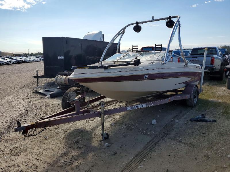 1999 Glastron Boat