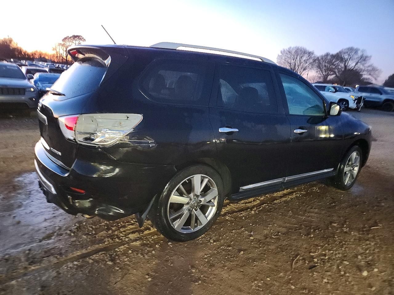 2015 Nissan Pathfinder s