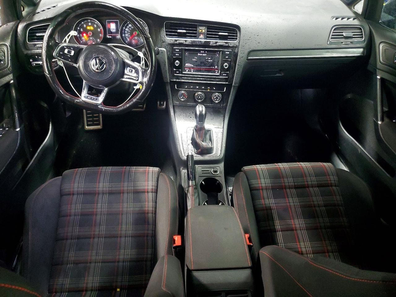 2018 Volkswagen Gti S/se