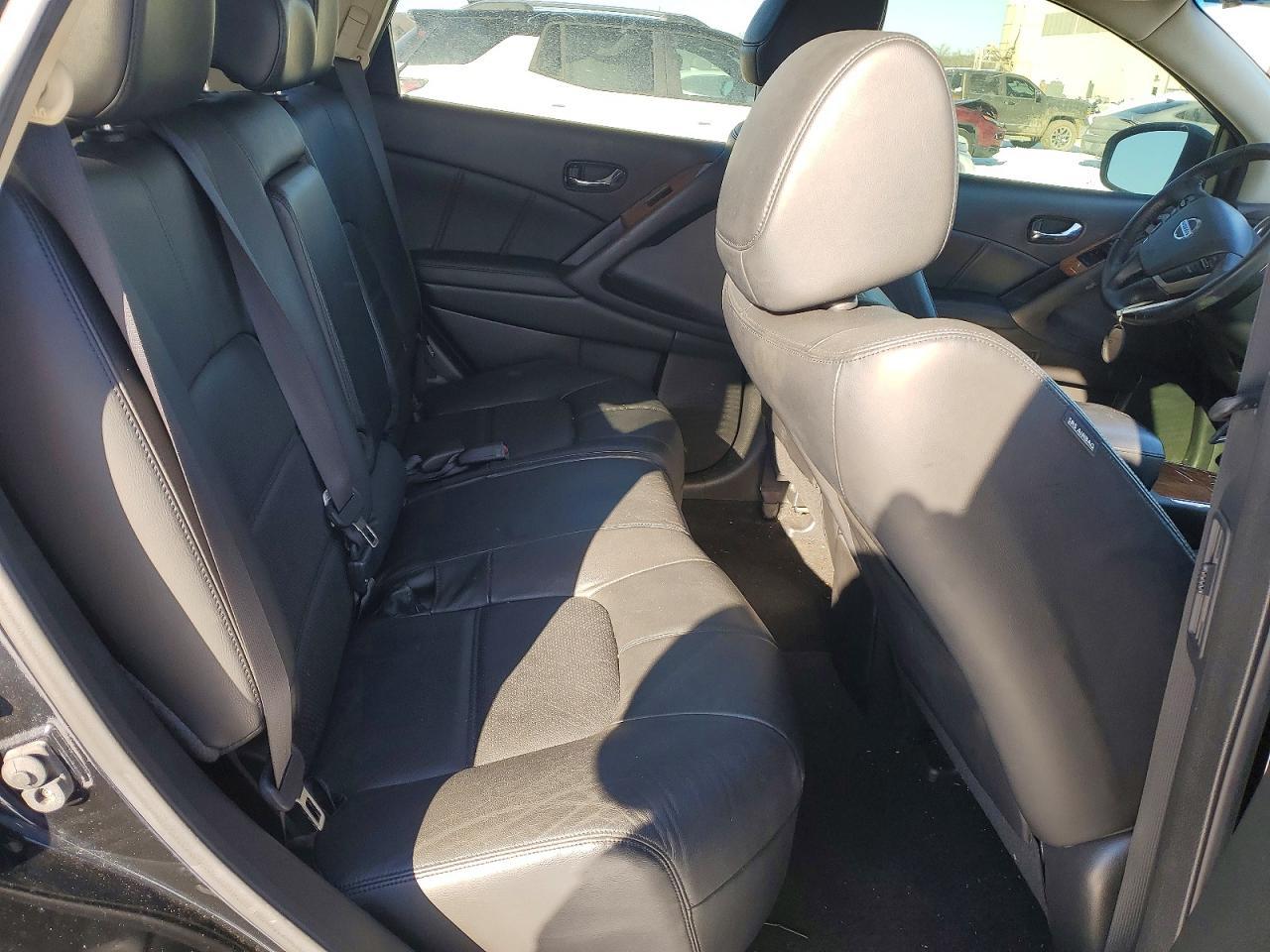2014 Nissan Murano s