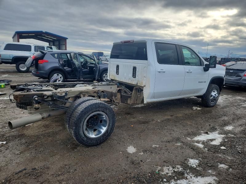 2021 Chevrolet Silverado K3500 lt