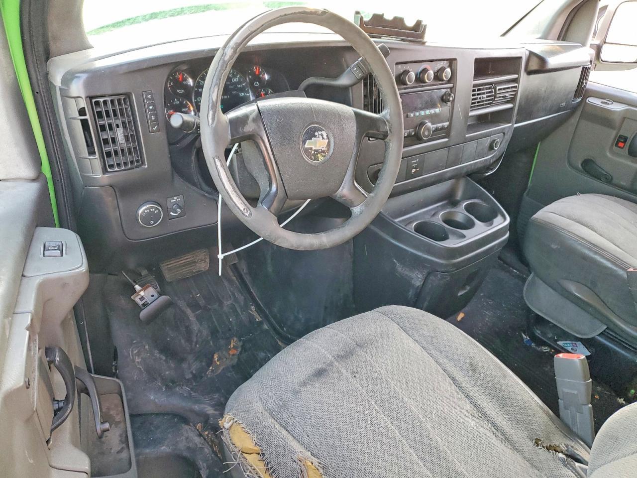 2010 Chevrolet Express 1500 Utility / Service Van