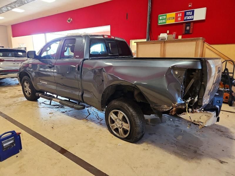 2010 Toyota Tundra Double cab SR5