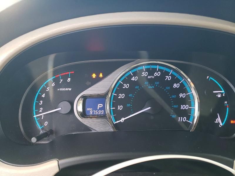 2014 Toyota Sienna xle