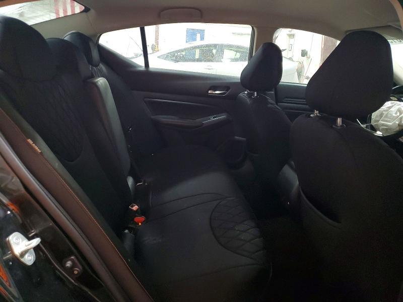 2019 Nissan Altima sr