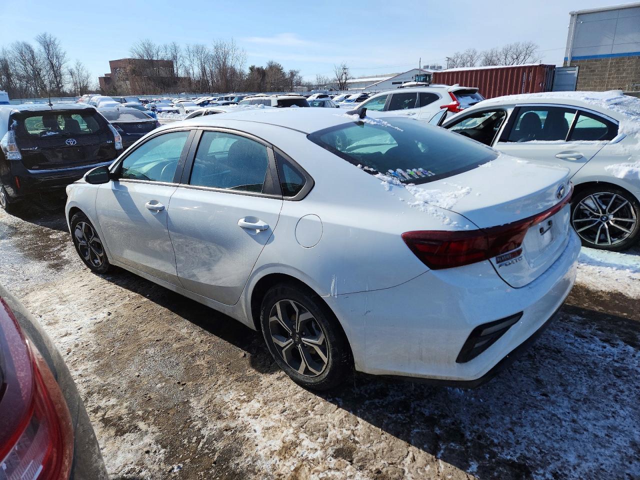 2021 KIA Forte fe