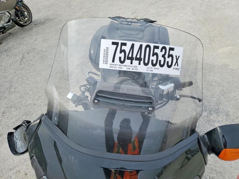 2015 Honda GL1800 ABS