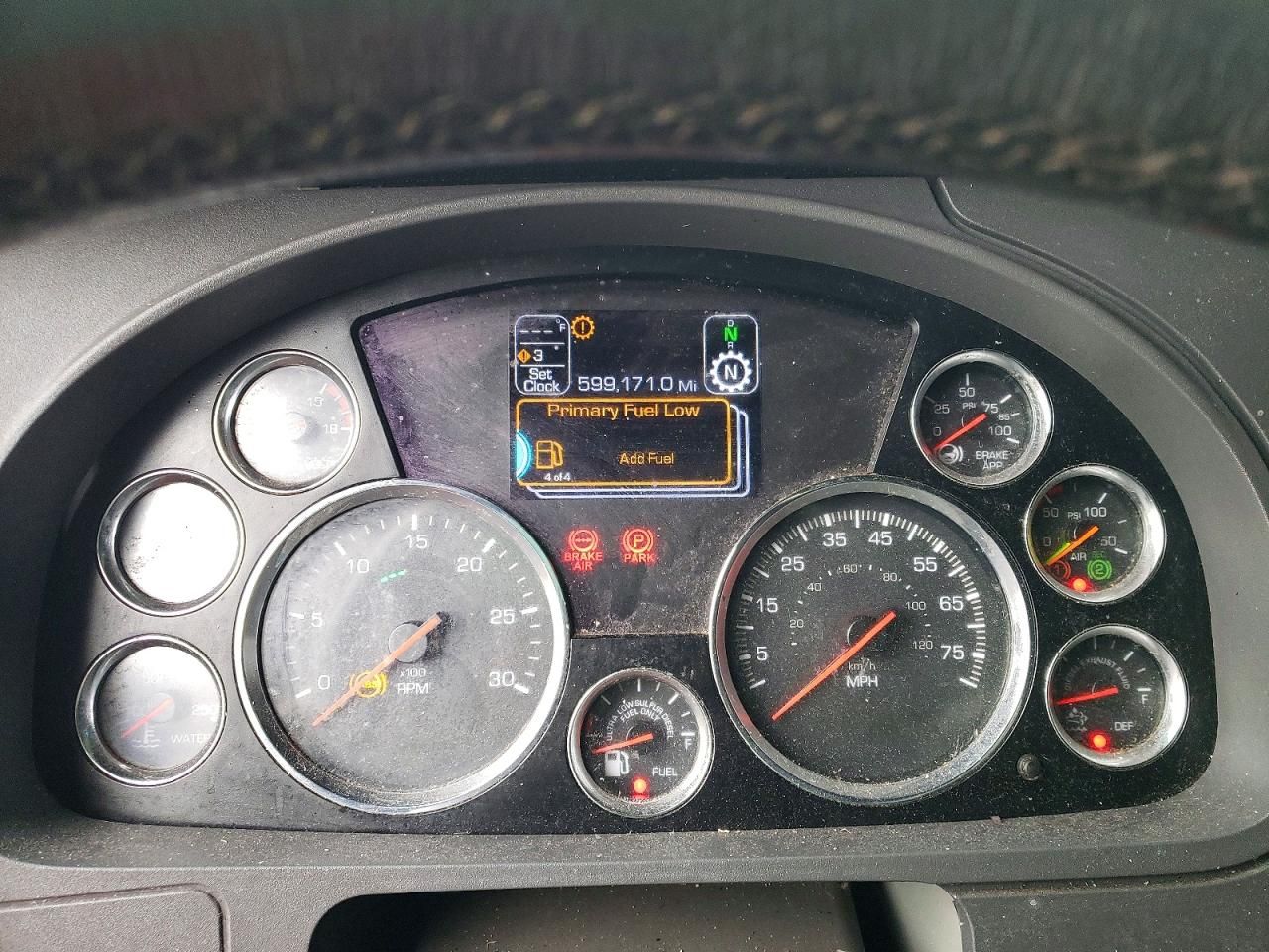 2021 Kenworth T680 Semi Truck