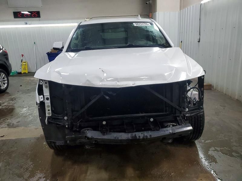 2017 Chevrolet Suburban C1500 lt