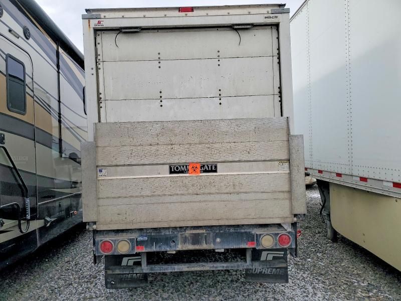 2014 Chevrolet Express box Truck