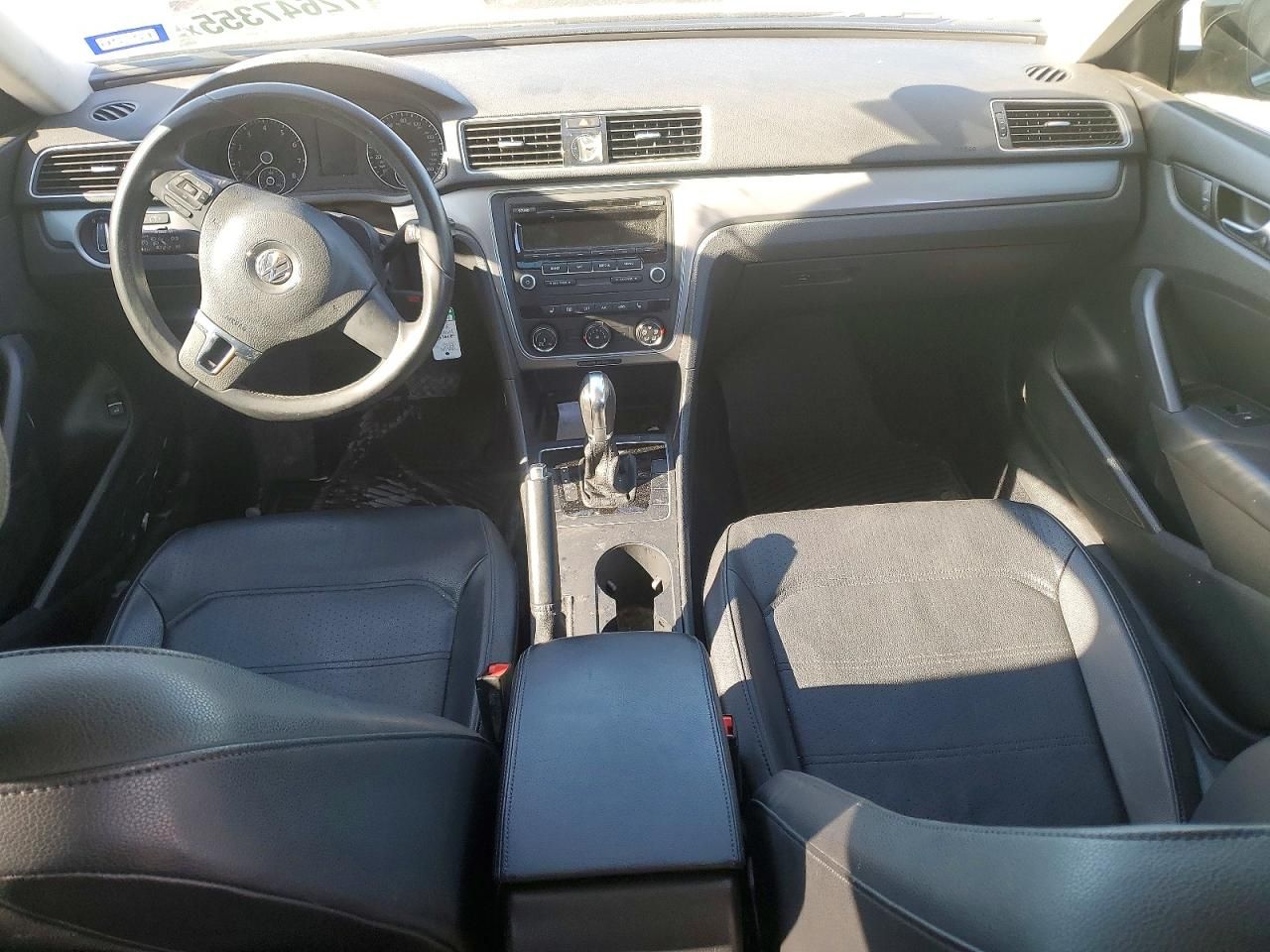 2014 Volkswagen Passat s