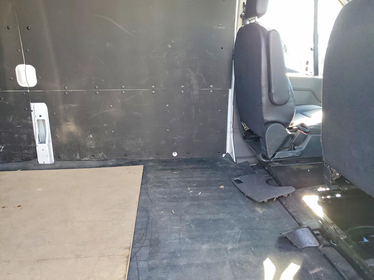 2024 Ford Transit Cargo van t