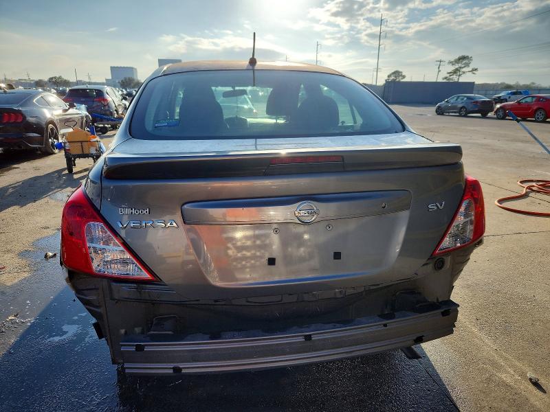 2017 Nissan Versa s