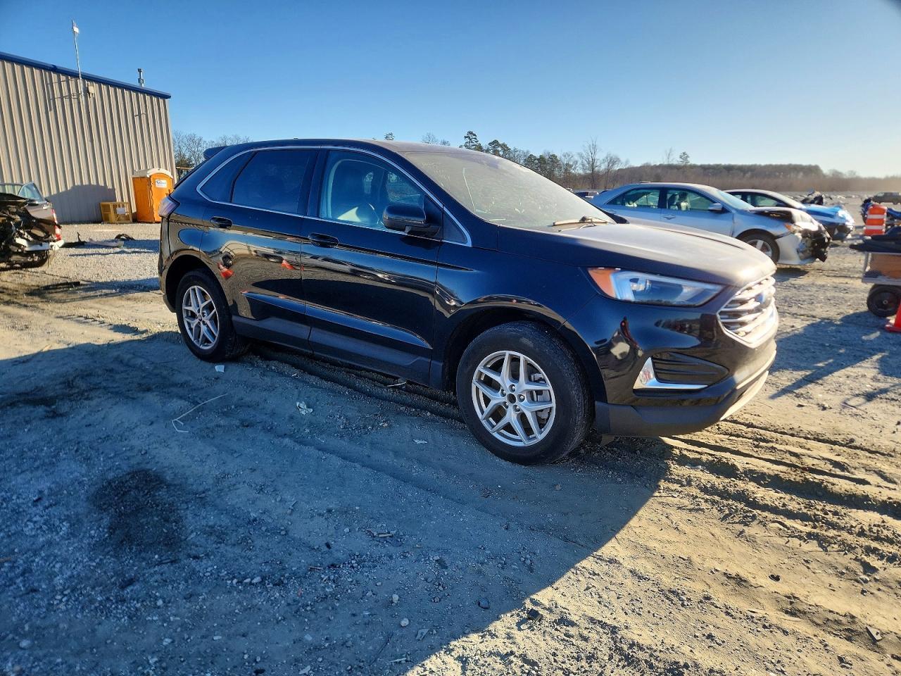 2022 Ford Edge sel