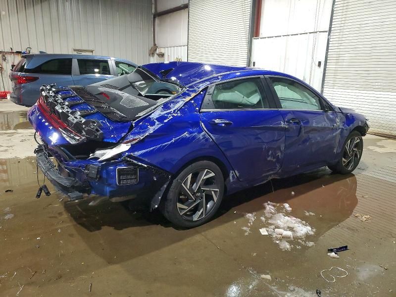 2025 Hyundai Elantra Limited