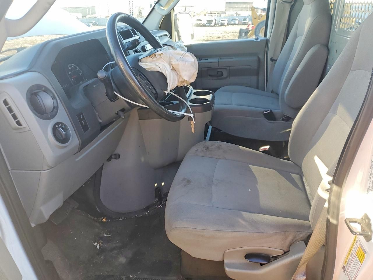 2013 Ford Econoline E250 van