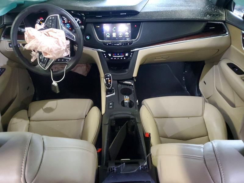 2017 Cadillac XT5 Premium Luxury