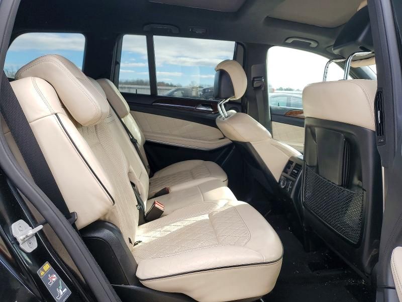 2015 Mercedes-Benz Gl 550 4matic