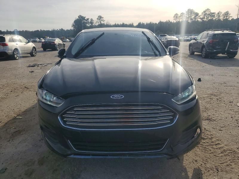 2016 Ford Fusion se