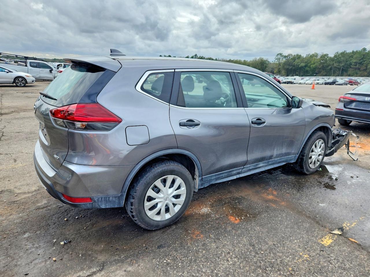 2020 Nissan Rogue s