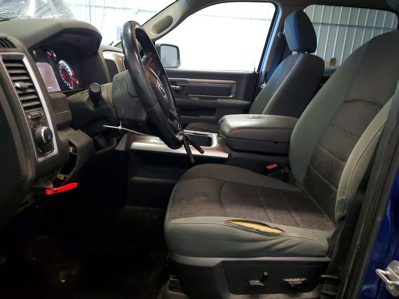 2016 Dodge Ram 1500 slt