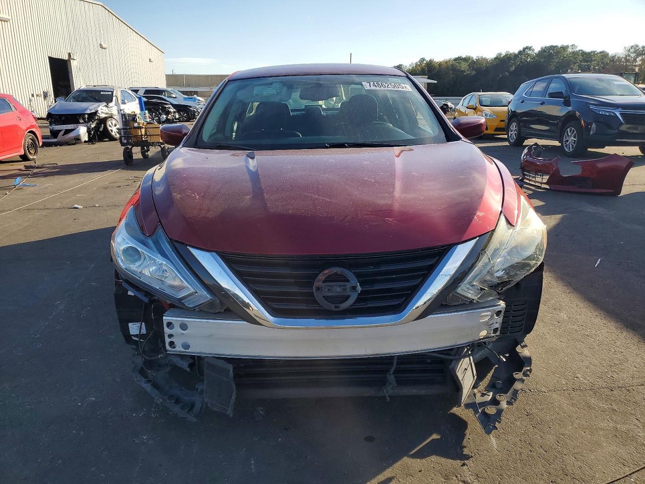 2016 Niss Altima
