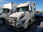 2022 Volvo VNL Semi Truck