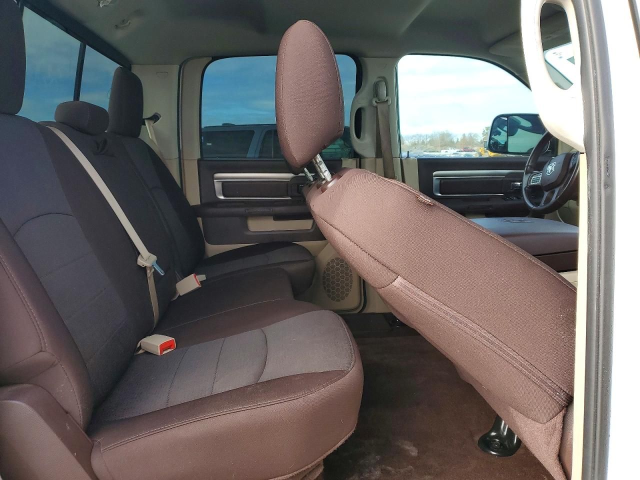 2015 Dodge RAM 1500 SLT