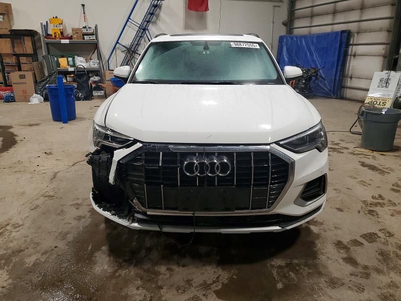2020 Audi Q3 Premium