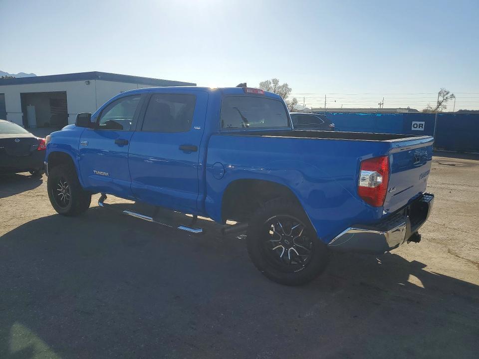 2020 Toyota Tundra Crewmax SR5