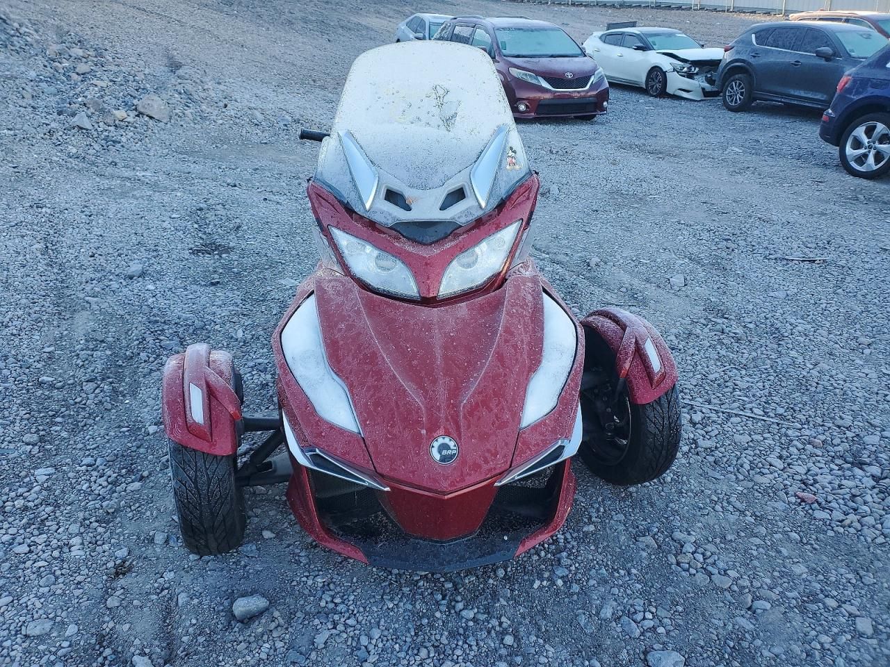 2015 Can-Am Spyder Roadster RT