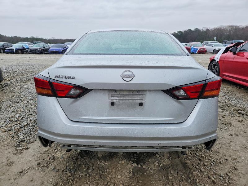 2024 Nissan Altima s