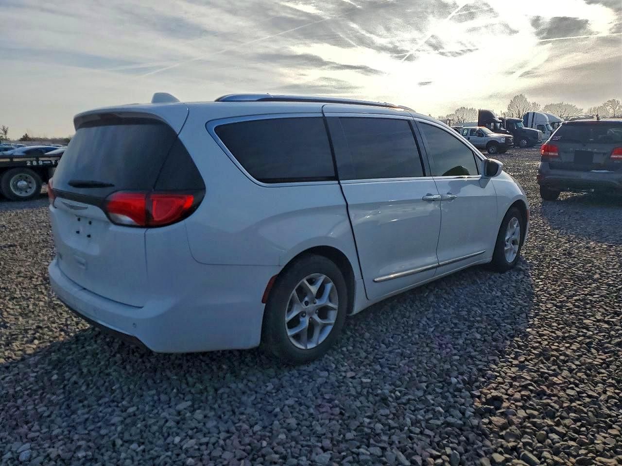 2018 Chrysler Pacifica Touring l Plus