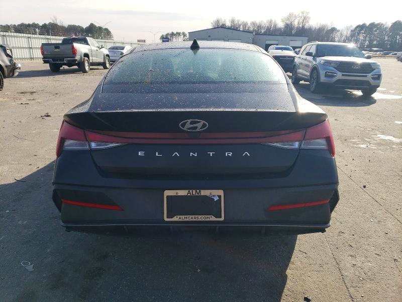 2026 Hyundai Elantra se