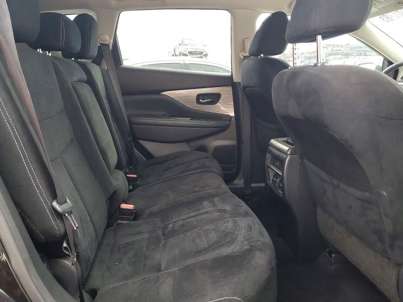 2017 Nissan Murano s