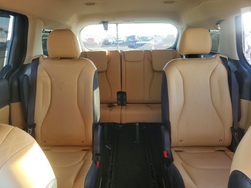 2024 KIA Carnival ex