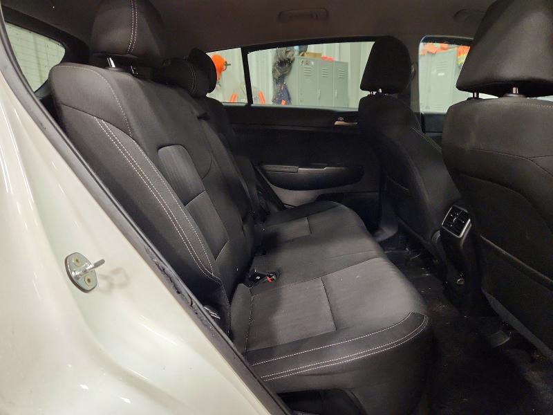 2021 KIA Sportage lx