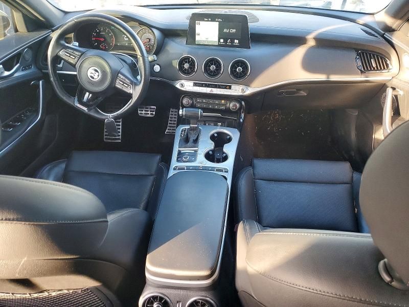 2018 KIA Stinger GT1