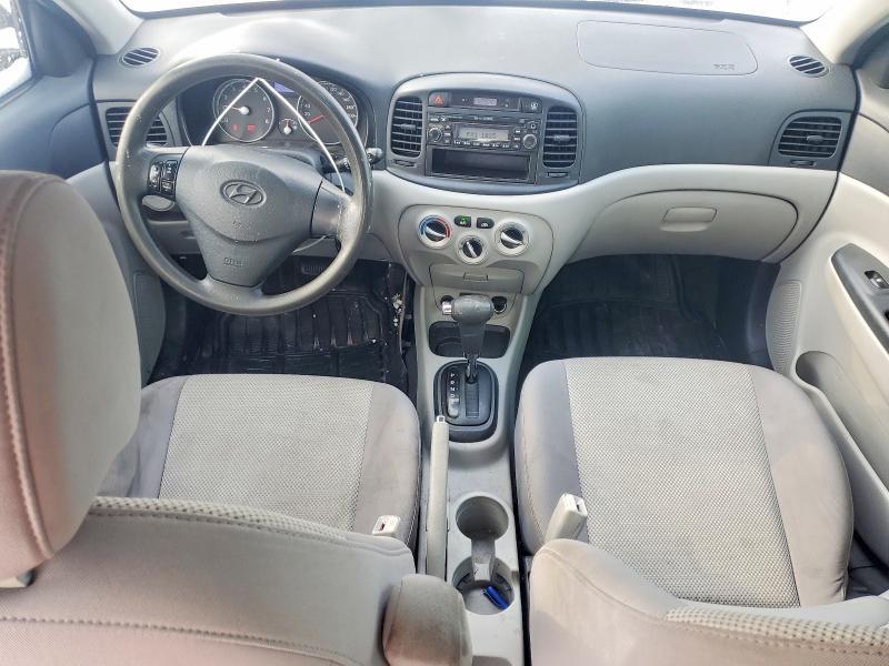 2011 Hyundai Accent gls