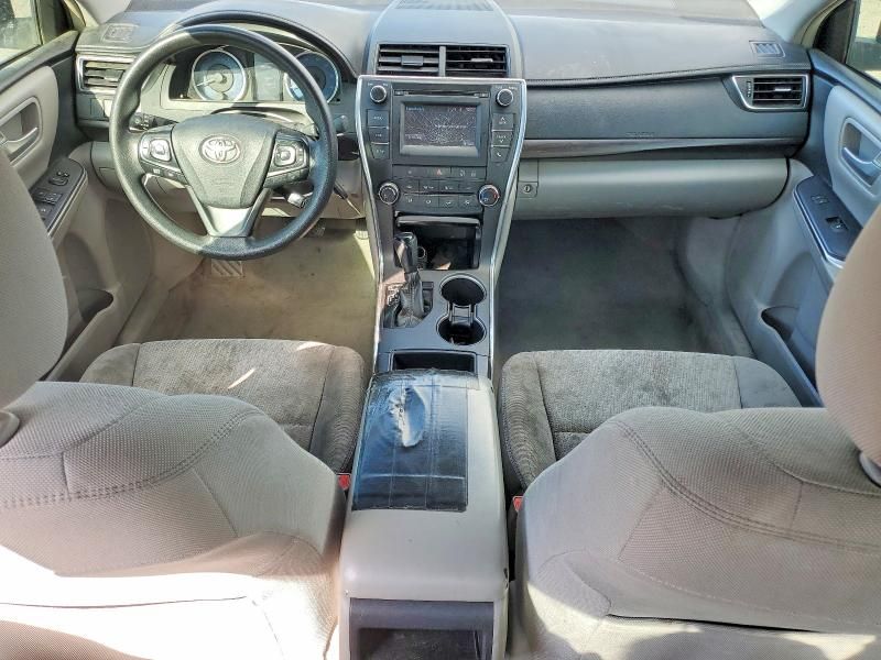 2016 Toyota Camry le