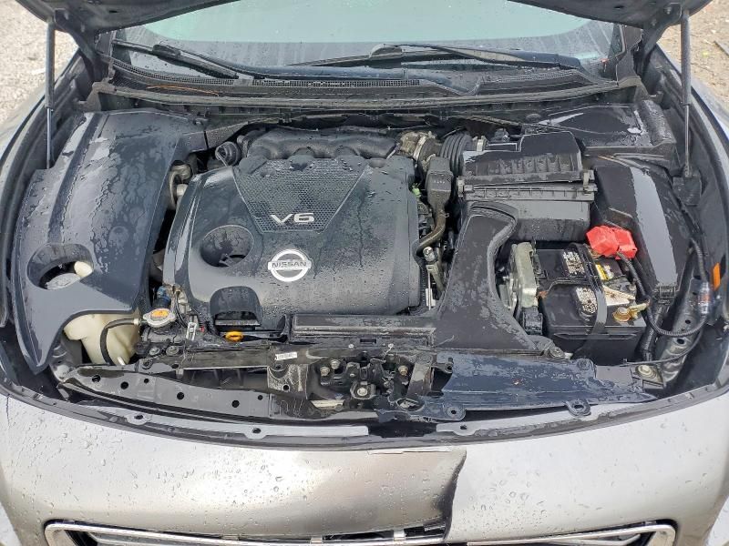 2014 Nissan Maxima s