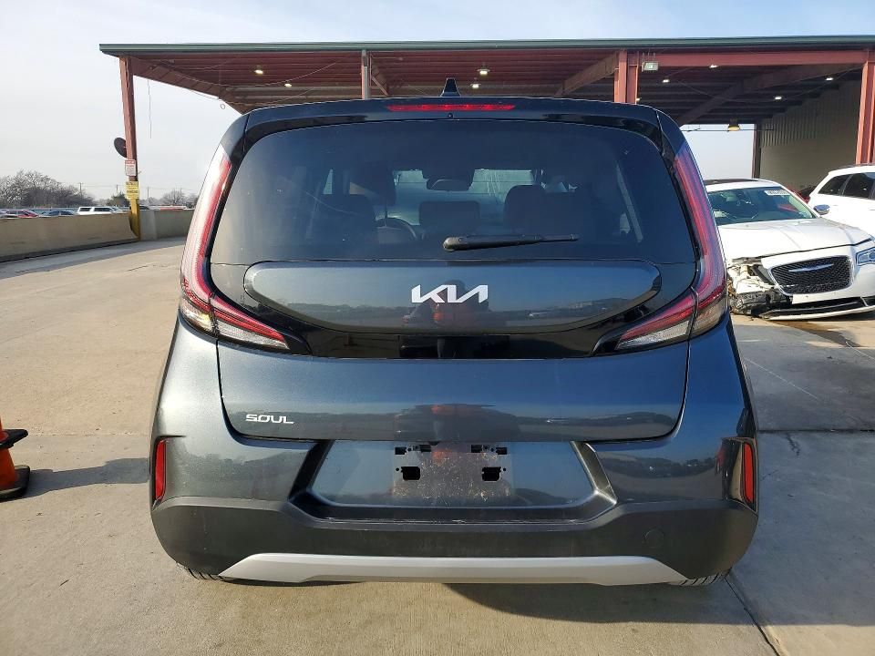 2025 KIA Soul lx