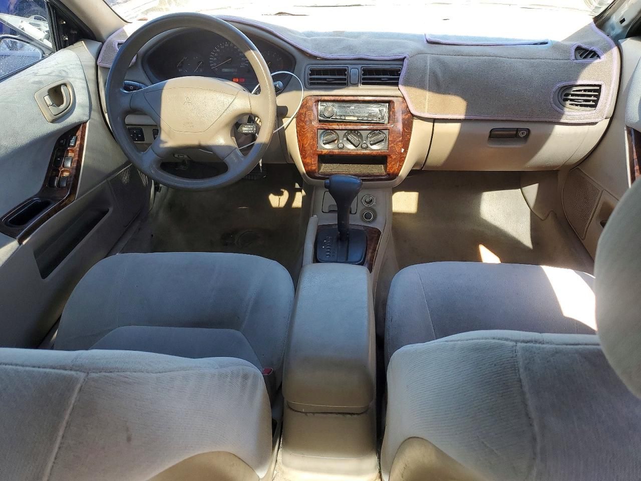 2001 Mitsubishi Galant es