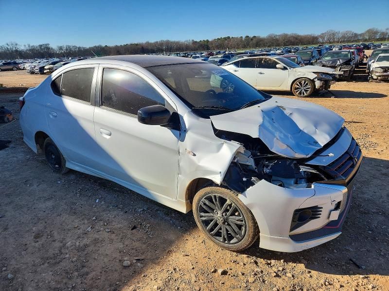 2024 Mitsubishi Mirage G4 es