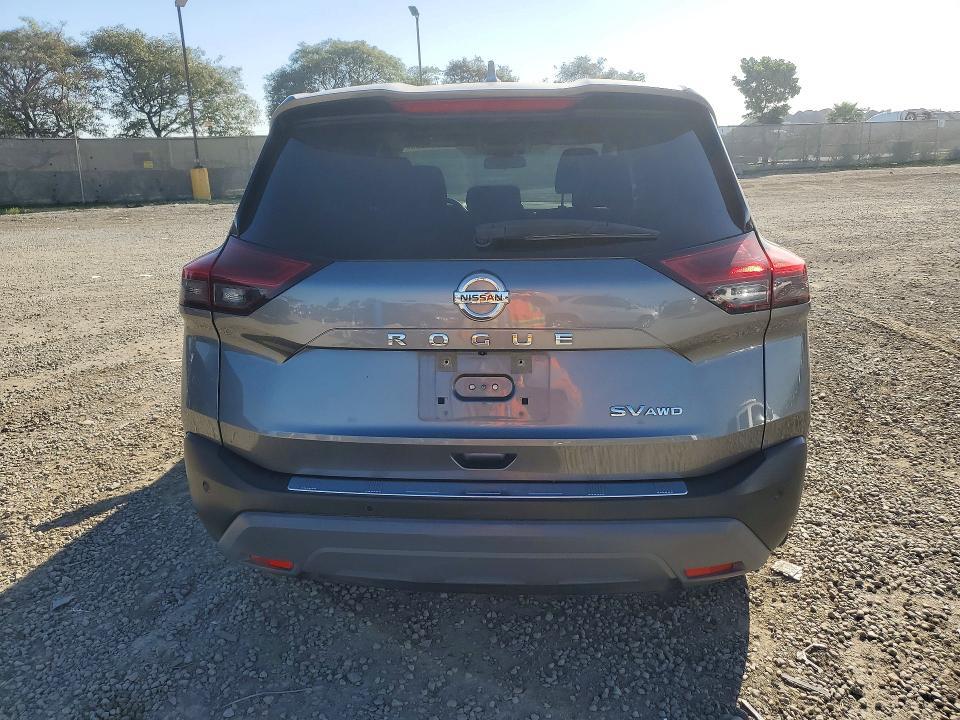2021 Nissan Rogue sv
