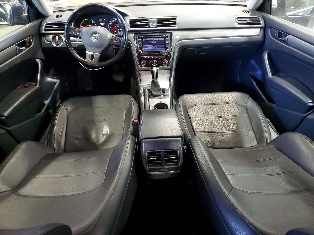 2015 Volkswagen Passat se