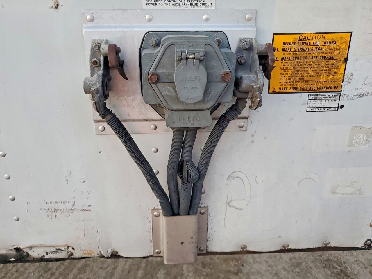 2011 Utility 53 FT DRY