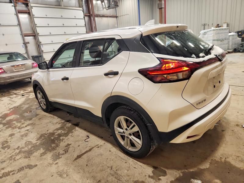 2021 Nissan Kicks s