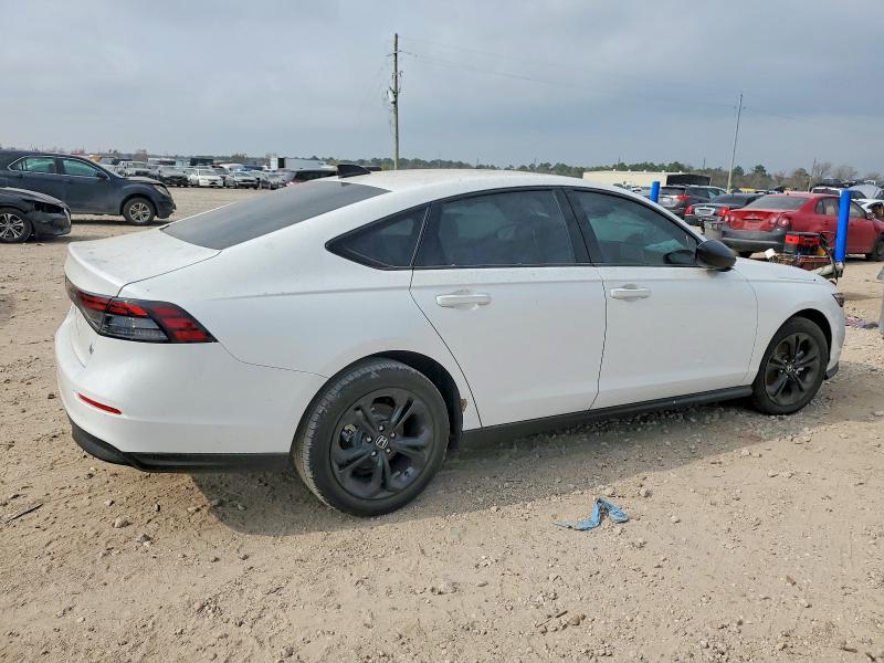 2025 Honda Accord se