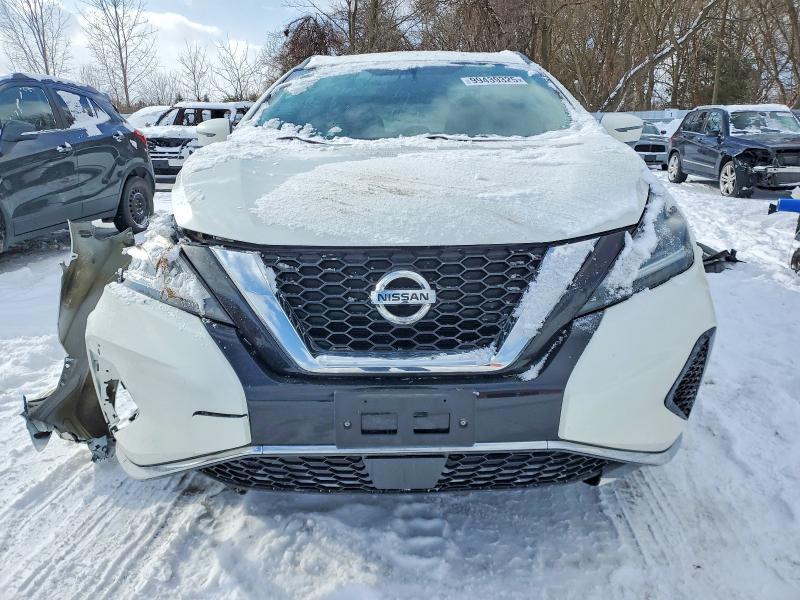 2019 Nissan Murano s
